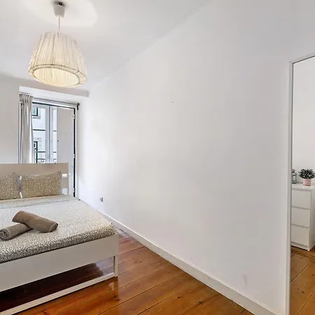 3 Bedroom In * Лиссабон